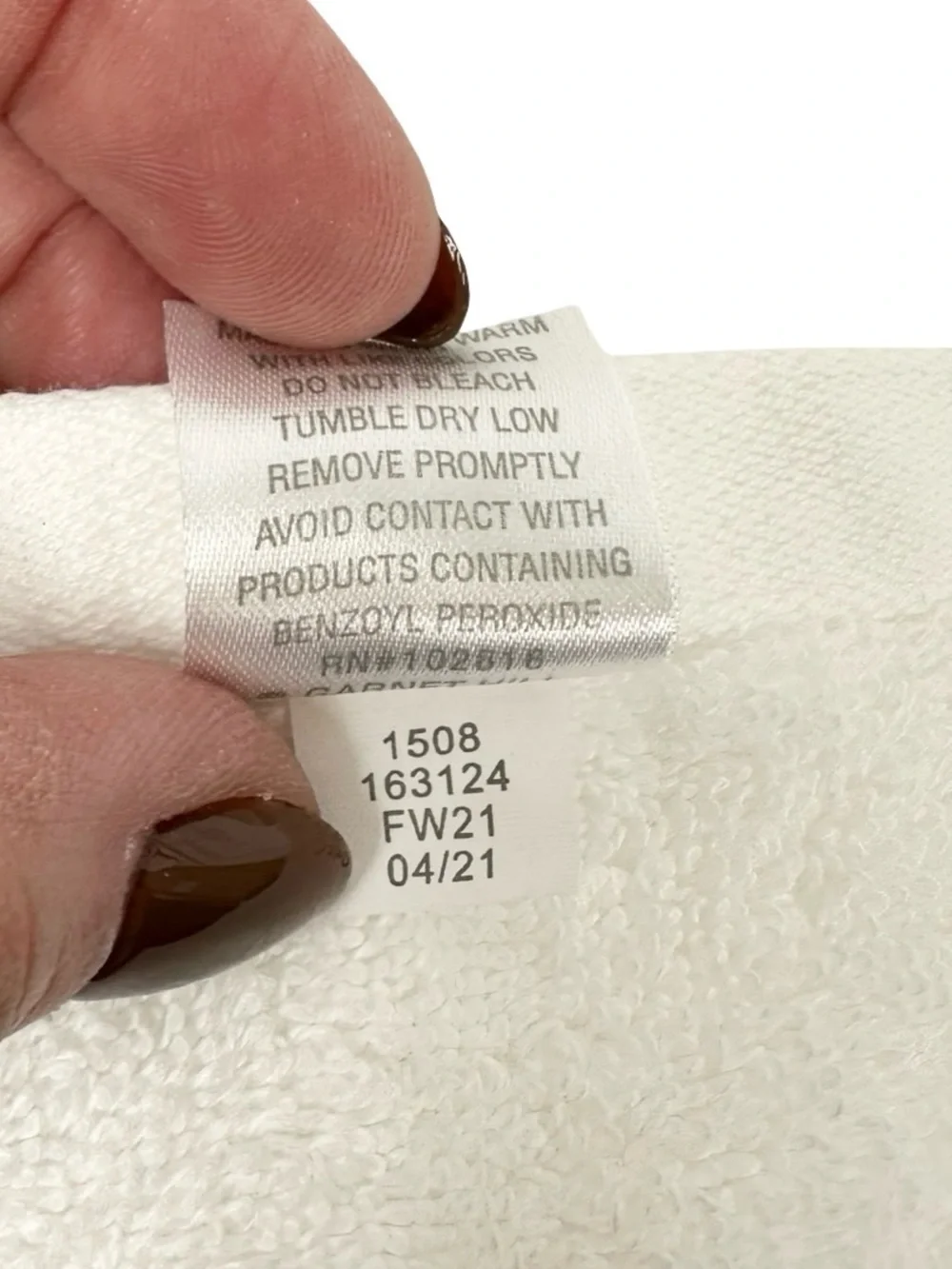 Garnet Hill Solid White Set of 4 100% Cotton Matching Bathroom Hand Towels